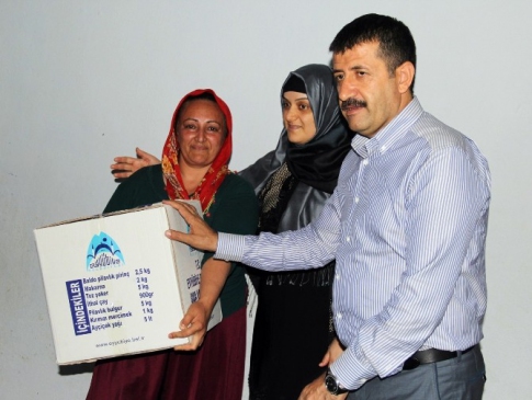 Anamal Ekinci'den Gıda Yardımı
