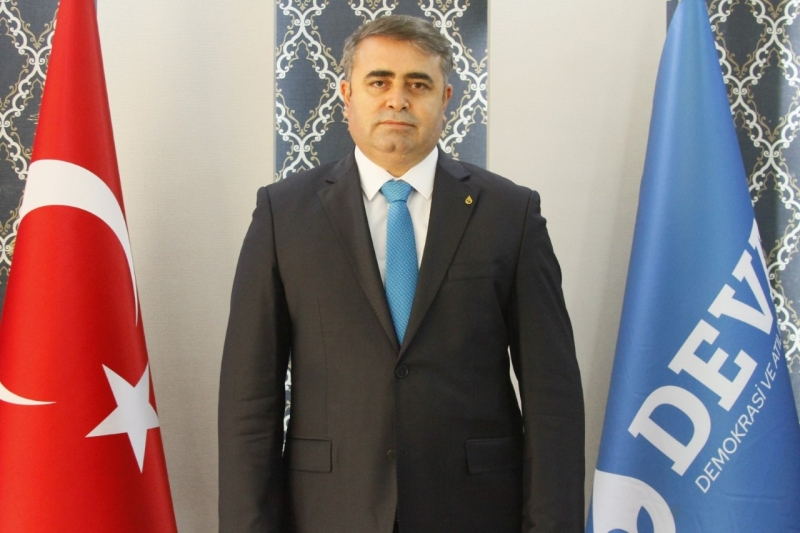 “11 NİSAN, DESTANSI BİR HAYKIRIŞTIR”