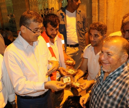 Büyükşehir Bediüzzaman Mevlidi'ne Katılanlara…