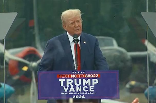 Trump, Zelenskiy ile ''muhtemelen'' önümüzdeki hafta ABD'de görüşeceğini söyledi