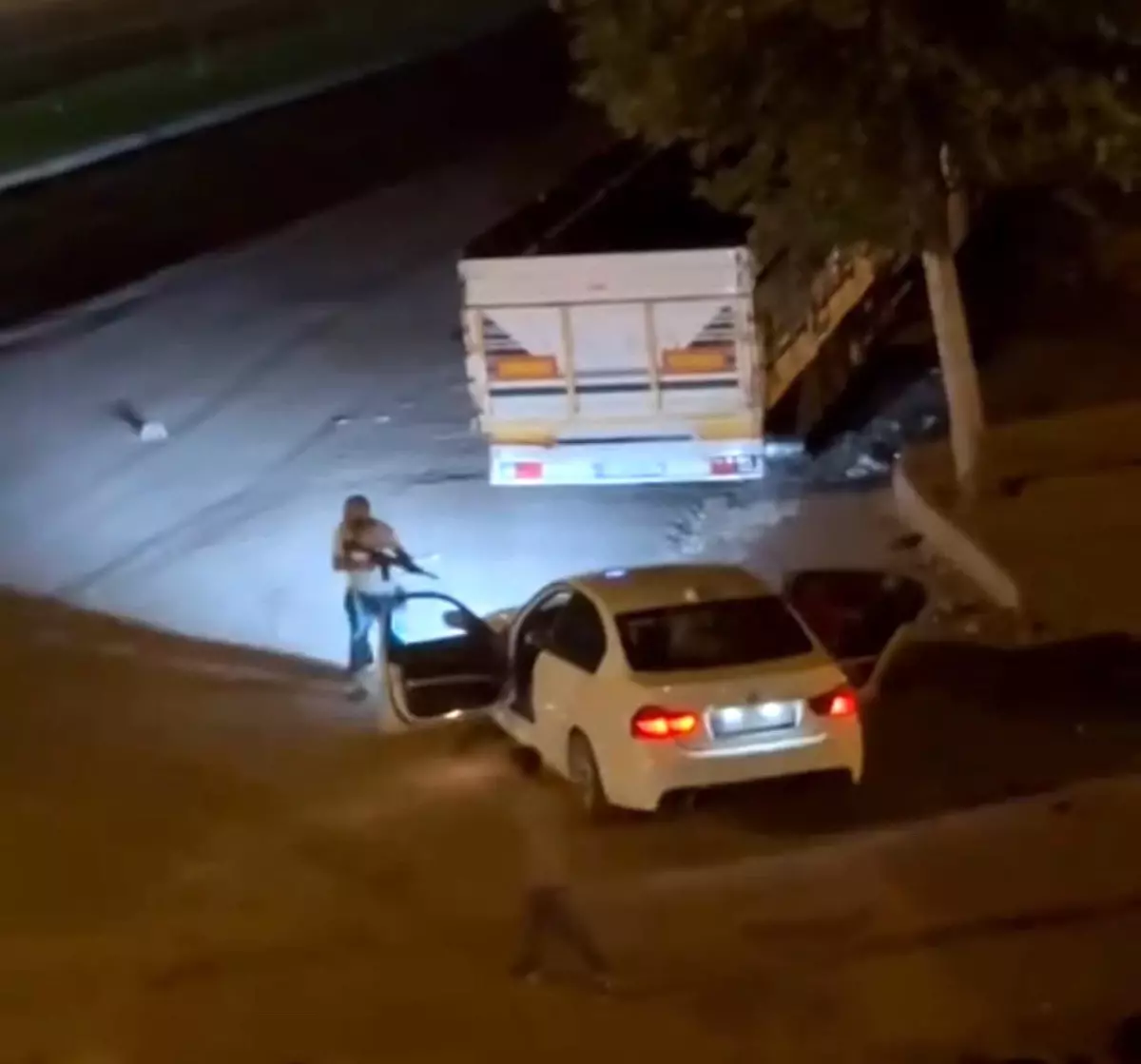 Şanlıurfa'nın Siverek ilçesinde Silahlı Kavga: 5 Yaralı