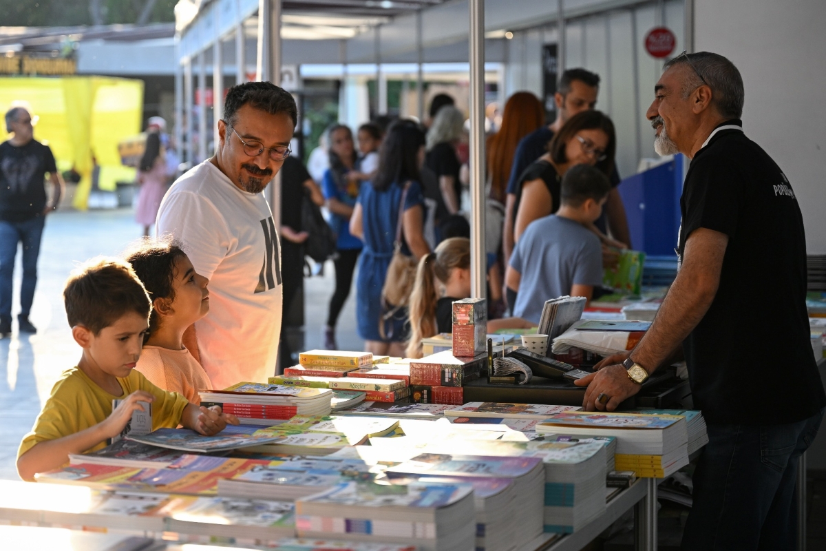 Bornova’da &Prime;Kitap Günleri&Prime; başladı