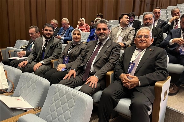 Başkan Büyükkılıç, AK Parti 167'nci Genişletilmiş İl Başkanları Toplantısı'na katıldı