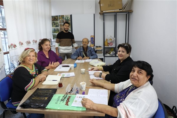 Büyükşehir 100 Yaş Evi sayısını artırıyor