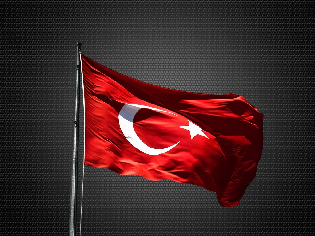 Isparta'da düşen helikopterde şehit olan askerler son yolculuğuna uğurlandı