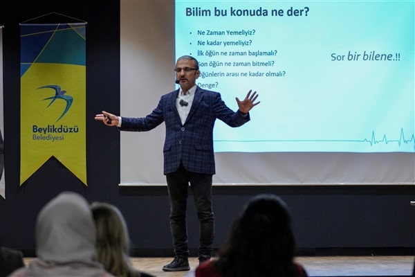 Beylikdüzü’nde “Obeziteyi Bil, Sağlığını Koru” söyleşisi düzenlendi