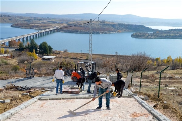 Diyarbakır Büyükşehir'den kırsal mahallelerdeki engelli vatandaşlar için yol hizmet