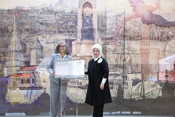 Emine Erdoğan BM-Habitat İcra Direktörü Rossbach ile görüştü