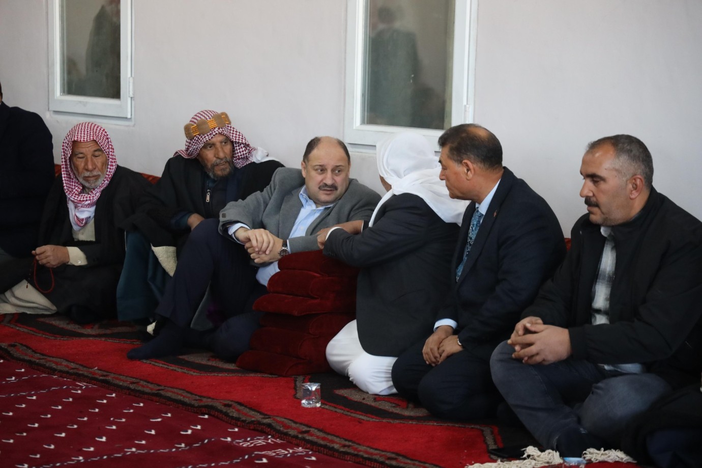 BAŞKAN GÜLPINAR, KIRSAL MAHALLELERDE HALKLA BULUŞTU, TALEPLERİ DİNLEDİ