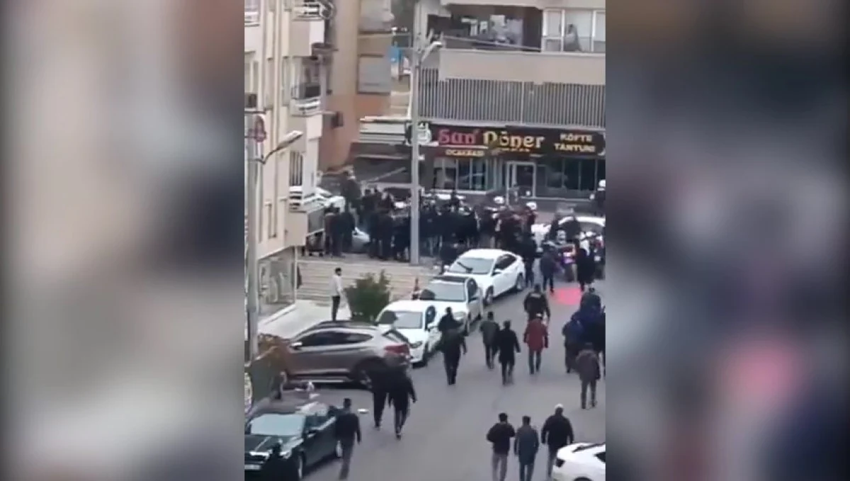 Şanlıurfa Eyyübiye ilçesinde taziye evinde kavga çıktı
