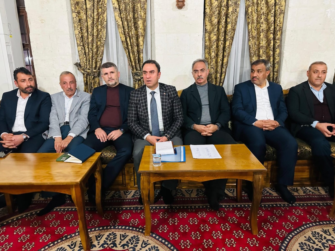 Başkan Kuş, AK Parti İlçe Teşkilatıyla Buluşarak Birlik Beraberlik Mesajı Verdi