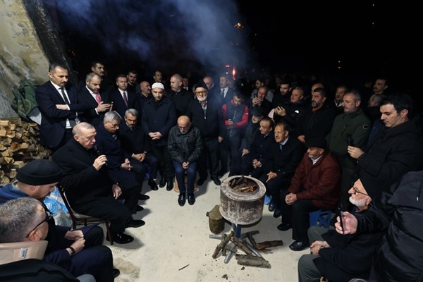 Cumhurbaşkanı Erdoğan’dan Rize'de taziye evine ziyaret