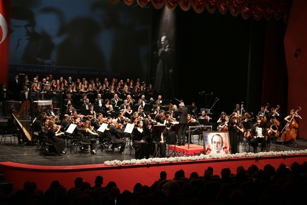 Eskişehir Senfoni Orkestrası’ndan Uğur Mumcu’yu anma konseri