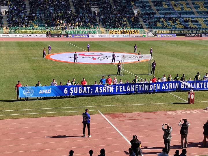 Şanlıurfa spor kendi sahasında altın değerinde 3 puan aldı1-0