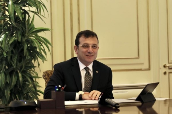 İmamoğlu: Yeni evlenecek ihtiyaç sahibi çiftlere de 30 bin TL destek sağlıyoruz