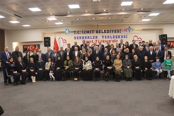 Hürriyet: Keşke büyükşehir ile yan yana hizmet edebilsek