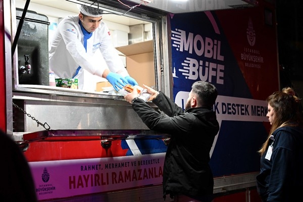 İBB’den hastanelere sahur hizmeti