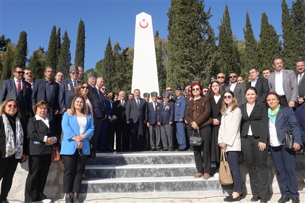 Milas'ta şehitlik anıtının açılışı yapıldı