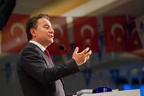 Babacan: Yaşananların ekonomik bedelini tüm Türkiye ödüyor