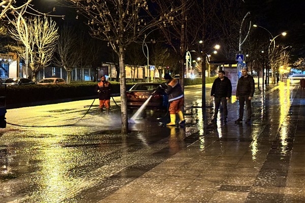 Çorum'da Ramazan Bayramı öncesinde temizlik çalışması gerçekleştirildi