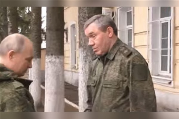 Putin Ukrayna'da rejim değişikliği önerdi
