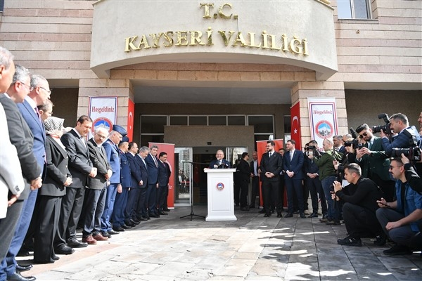 Büyükkılıç, valilik bayramlaşma programına katıldı