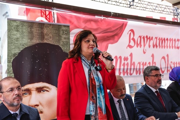 Geleneksel bayramlaşma töreni Taş Medrese´de yapıldı