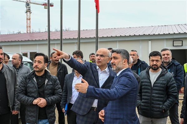 Başkan Er, Akoğuz Kışlası TOKİ konut alanında inceleme yaptı