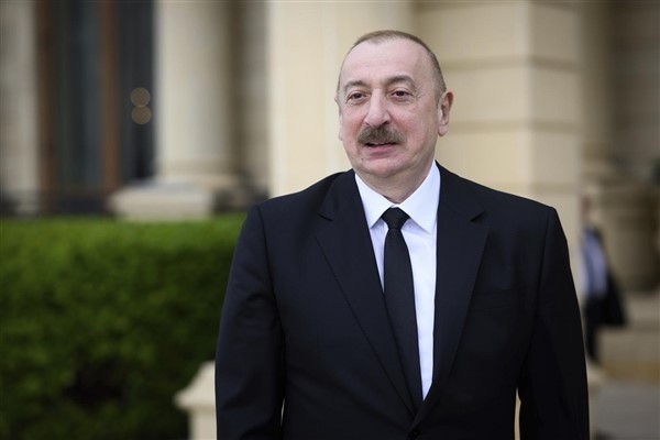 Aliyev'den hayatını kaybeden Papa Francis için taziye mesajı
