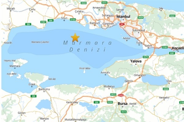 İstanbul'da 4,9 büyüklüğünde deprem