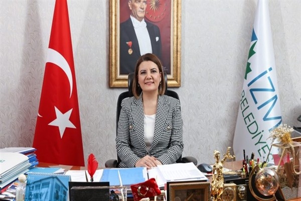 İzmit Belediye Başkanı Hürriyet'ten 23 Nisan mesajı