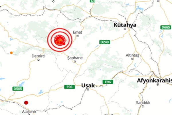 Kütahya'da deprem