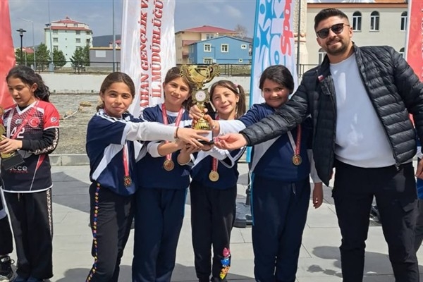 Ardahan'da Okul Sporları Küçükler Kız Bocce İl Birinciliği sona erdi
