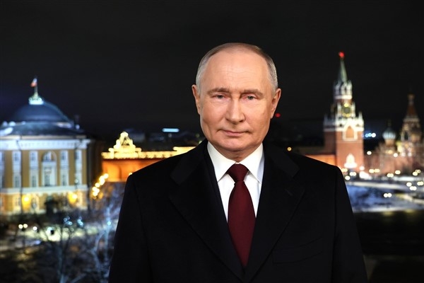 Putin: Rus askerleriyle savaşan Kuzey Kore askerlerinin çalışmalarını takdir ediyoruz