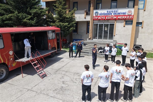 &Prime;Afet Farkındalığında Kendi Kamu Spotumu Kendim Yapıyorum&Prime; projesi hayata geçirildi
