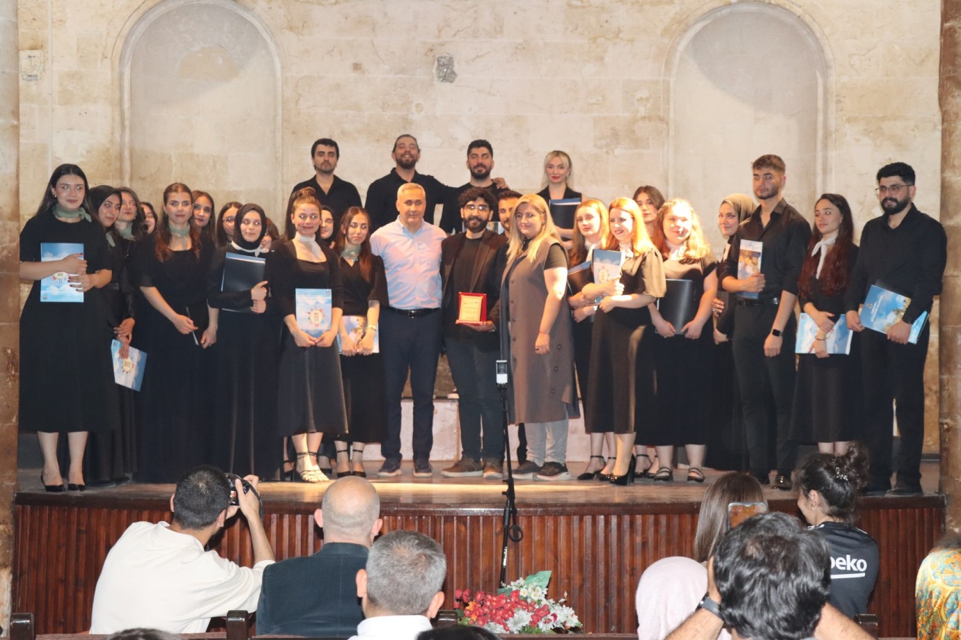 ŞANLIURFA'DA ÇOK SESLİ MÜZİK RÜZGÂRI ESTİ