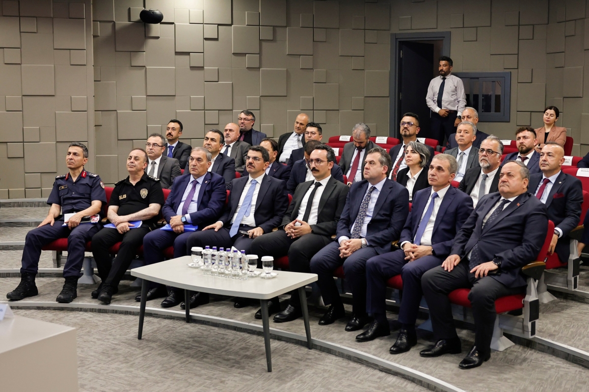 Adana'da Bağımlılıkla Mücadele İl Koordinasyon Kurulu Toplantısı yapıldı