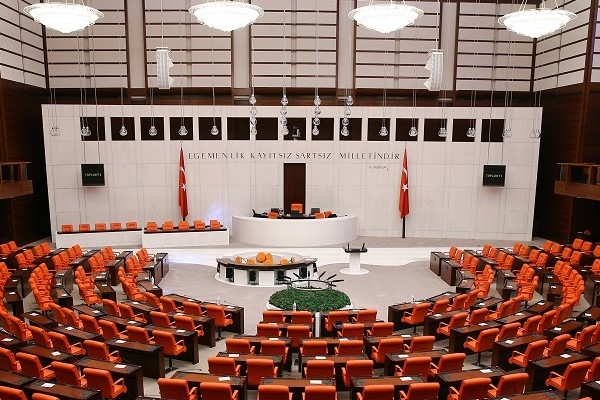 TBMM'de Sırrı Süreyya Önder anılıyor