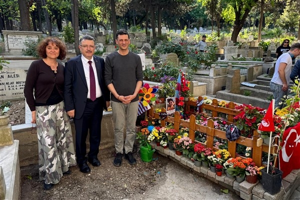 Başkan Genç’ten Mattia Ahmet Minguzzi’nin kabrine ziyaret