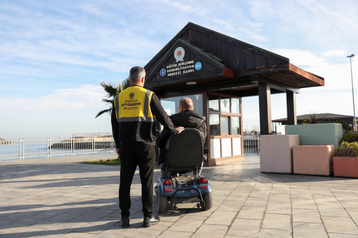 Samsun'da , engelli bireylere yönelik hizmetler devam ediyor