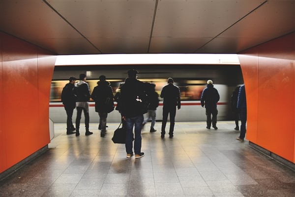 Marmaray Galatasaray’ın kutlamaları nedeniyle ek sefer koydu