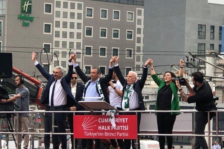 CHP Genel Başkanı Özel'den Bursaspor'a destek