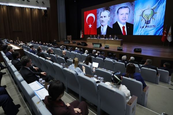 Cumhurbaşkanı Erdoğan'ın başkanlığında AK Parti MKYK toplandı