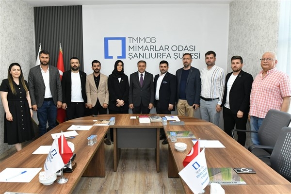 Vali Şıldak, Ziraat Odası ve Mimarlar Odası'nı ziyaret etti