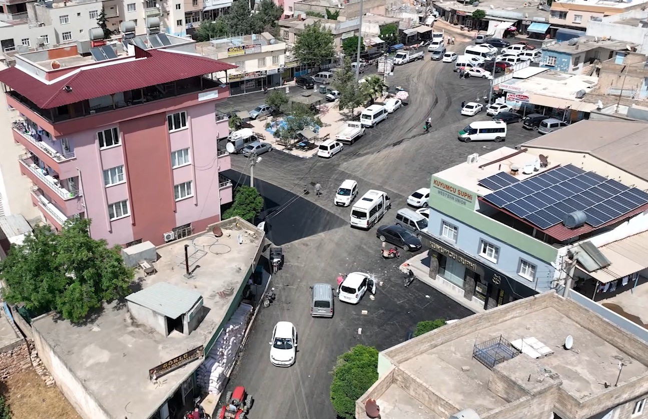 BÜYÜKŞEHİR’DEN YUKARIGÖKLÜ’YE BAYRAM ÖNCESİ ASFALT HEDİYESİ  YUKARIGÖKLÜ’DE ASFALT ÇALIŞMALARI BİTTİ