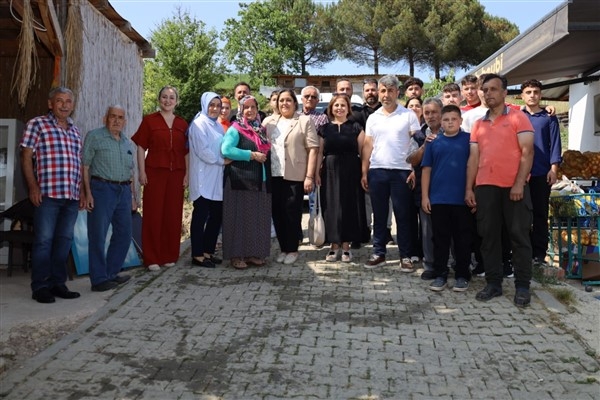 İzmit Belediyesi'nden kırsal mahallelere ziyaret