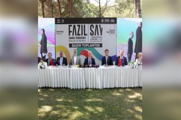 Fazıl Say’dan İznik’e özel beste