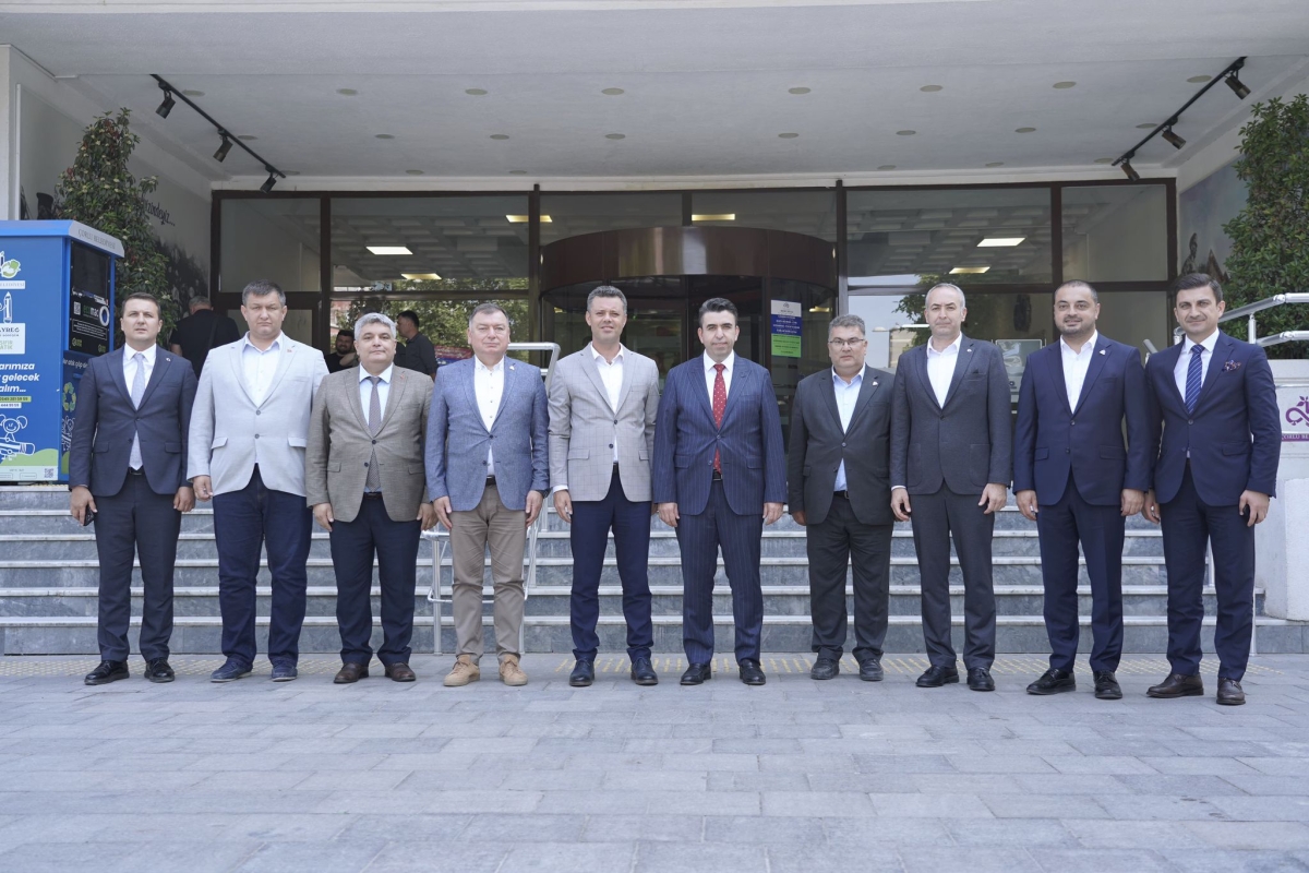 Çorlu Kaymakamı Eren'den Çorlu Belediyesine veda ziyareti