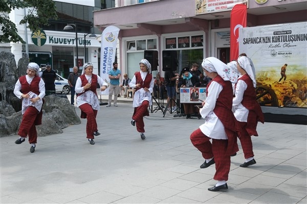 Sapanca’nın kurtuluşunun 104. yılı kutlandı