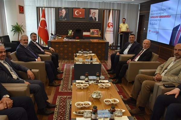 Aile ve Sosyal Hizmetler Bakan Yardımcısı Tarıkdaroğlu, Gümüşhane'de